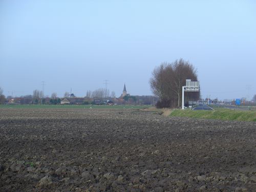 Kruiningen, gezien vanaf de Polderweg.